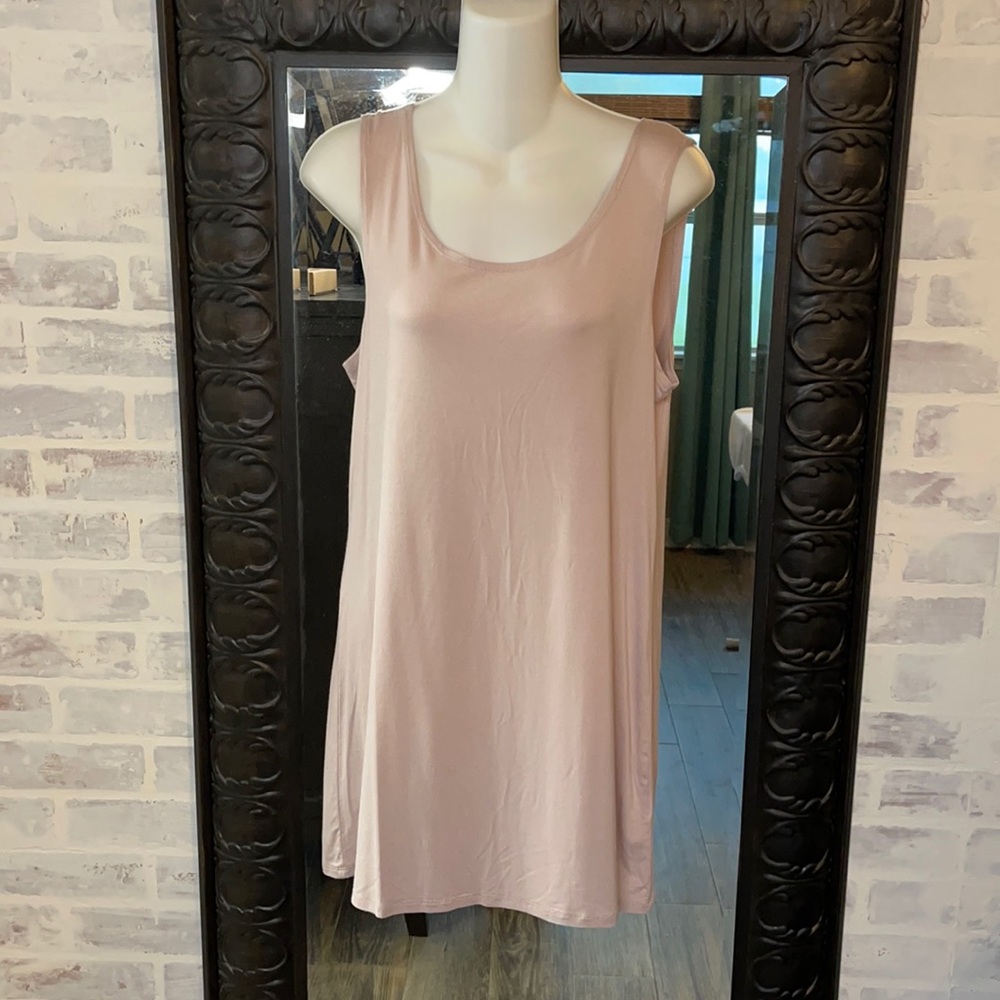 Logo by Lori Goldstein tank